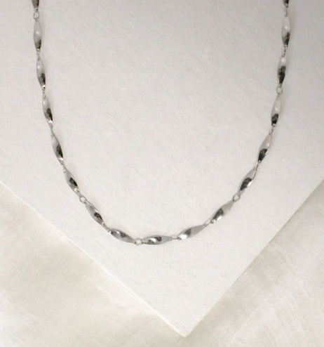 Short Silver Wave Necklace