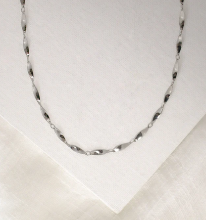 Short Silver Wave Necklace