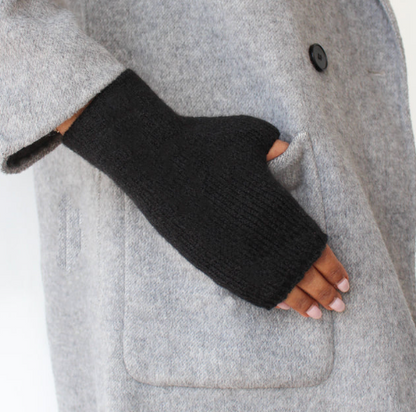 Fingerless Black Gloves