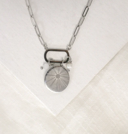 Short Necklace | Round Starburst Pendant. Silver