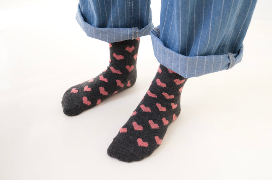 Ladies Dark Grey & Pink Heart Wool Blend Socks