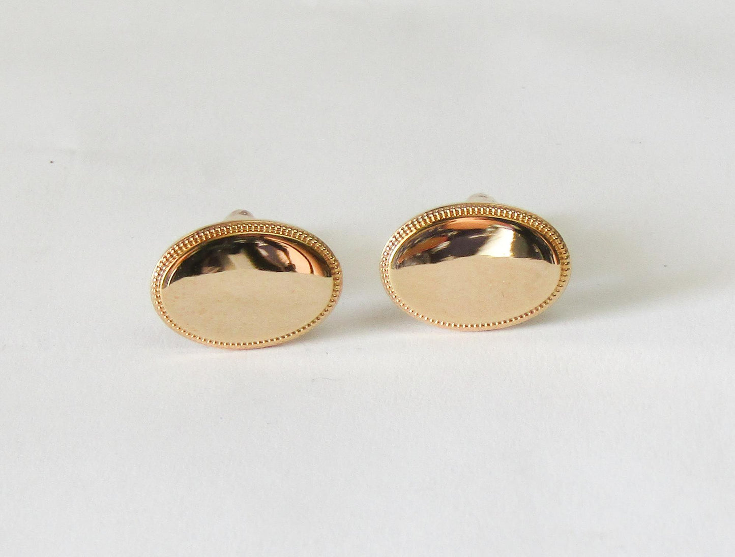 Cufflinks