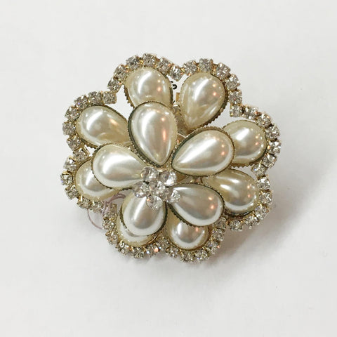 Pearl Magnet Brooch