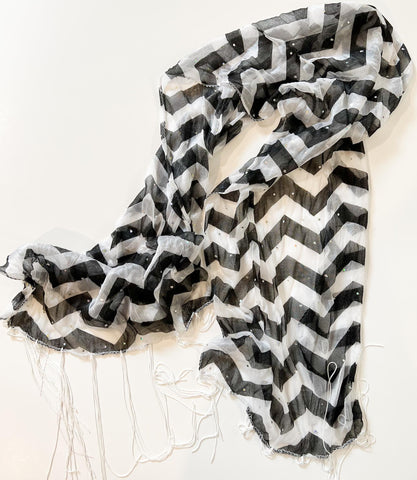 Black & White Chevron Scarf