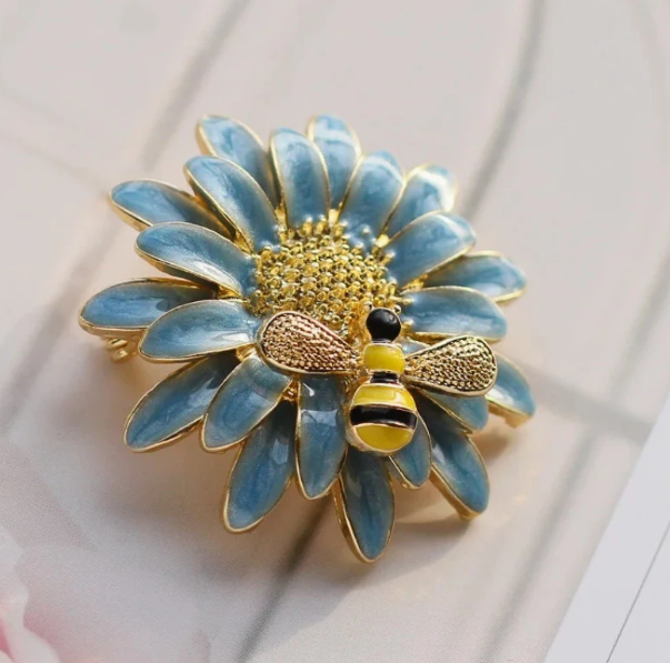Bumble Bee on Flower Brooch