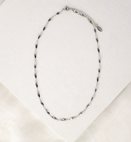 Short Silver Wave Necklace