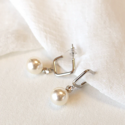 Dangling Earring | Pearl & Crystal Accent