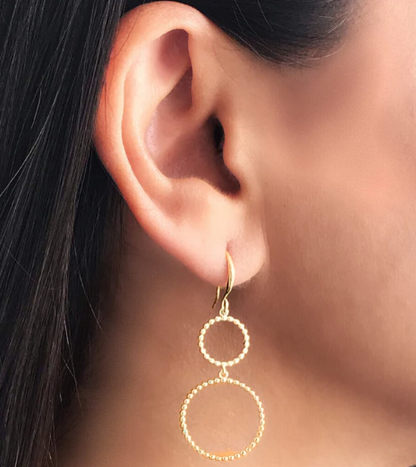 Dangling Earrings | Circle Design. Gold