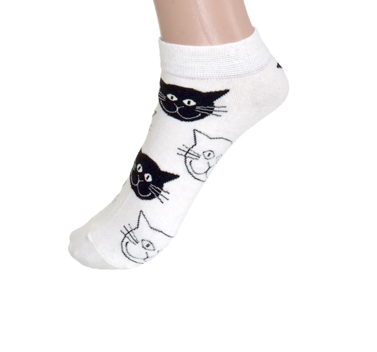 Ladies’ Black & White Cat Ankle Socks